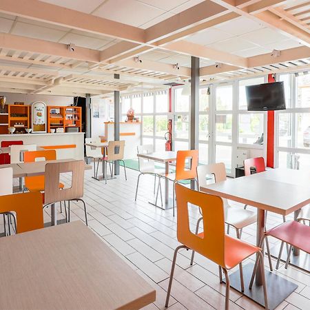 Premiere Classe Coignières Εξωτερικό φωτογραφία